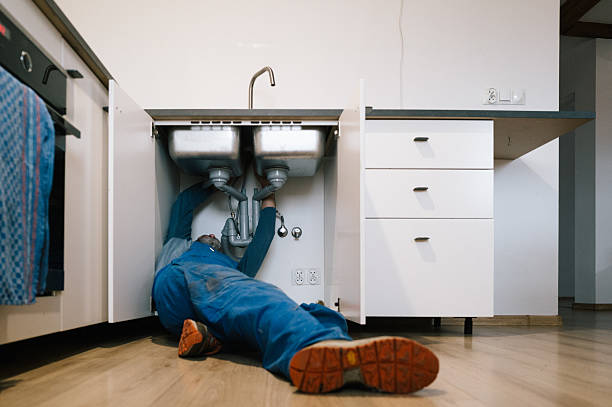 Professional Leak Detection technician working in Sawyer, MI